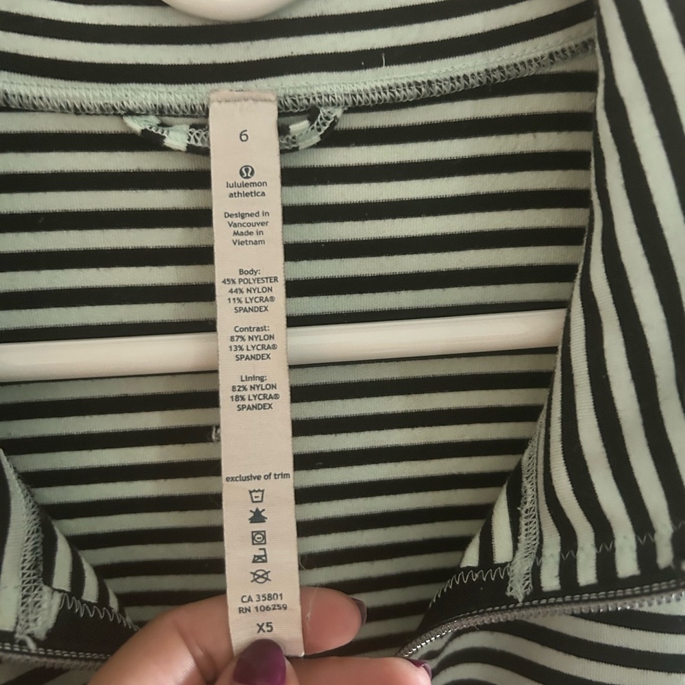 Lululemon Athletica Mint Green and Black Striped Jacket - Picture 3 of 3